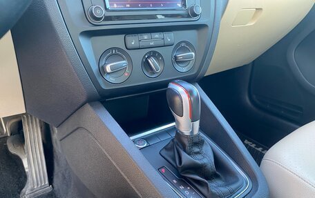 Volkswagen Jetta VI, 2017 год, 1 400 000 рублей, 11 фотография