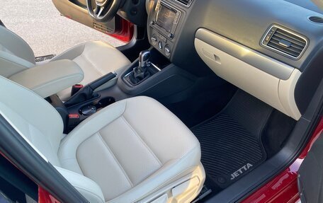 Volkswagen Jetta VI, 2017 год, 1 400 000 рублей, 14 фотография