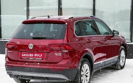 Volkswagen Tiguan II, 2017 год, 2 549 000 рублей, 5 фотография