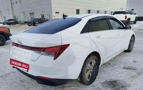 Hyundai Elantra, 2021 год, 1 695 000 рублей, 3 фотография