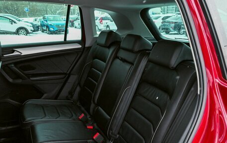 Volkswagen Tiguan II, 2017 год, 2 549 000 рублей, 19 фотография