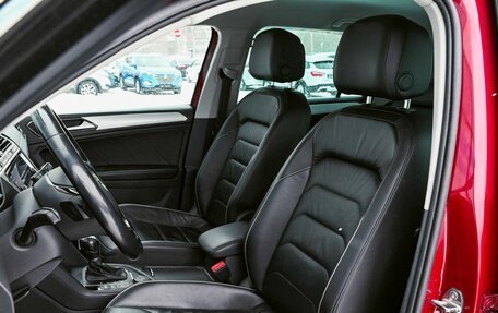 Volkswagen Tiguan II, 2017 год, 2 549 000 рублей, 9 фотография