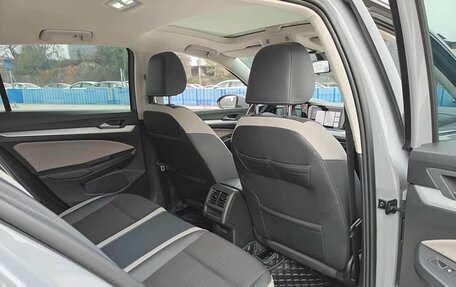 Volkswagen Golf VIII, 2024 год, 2 060 325 рублей, 16 фотография