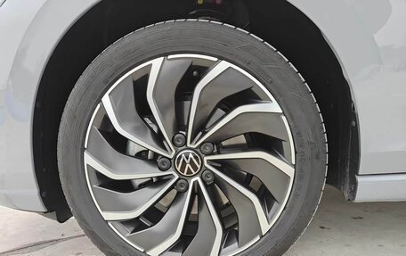 Volkswagen Golf VIII, 2024 год, 2 060 325 рублей, 18 фотография