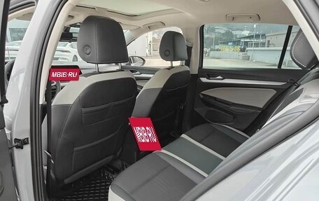 Volkswagen Golf VIII, 2024 год, 2 060 325 рублей, 15 фотография