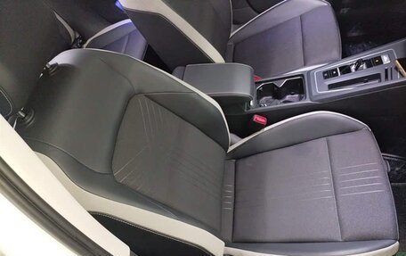 Volkswagen Golf VIII, 2024 год, 2 080 325 рублей, 13 фотография