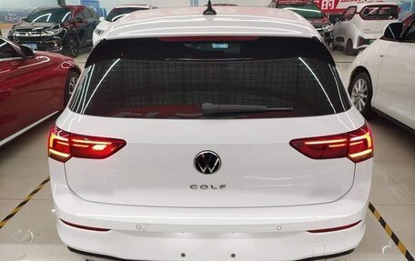 Volkswagen Golf VIII, 2024 год, 2 080 325 рублей, 6 фотография