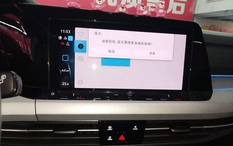 Volkswagen Golf VIII, 2024 год, 2 080 325 рублей, 11 фотография