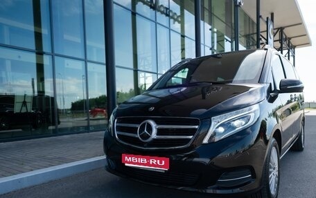 Mercedes-Benz V-Класс, 2015 год, 5 500 000 рублей, 1 фотография