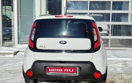 KIA Soul II рестайлинг, 2014 год, 1 049 000 рублей, 5 фотография