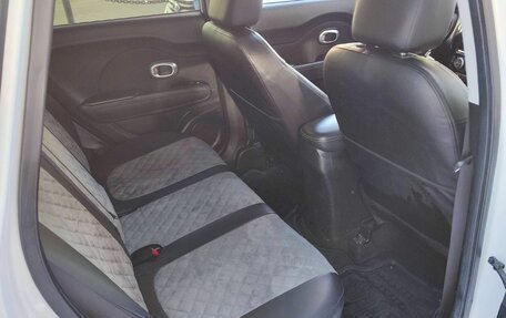 KIA Soul II рестайлинг, 2014 год, 1 049 000 рублей, 13 фотография