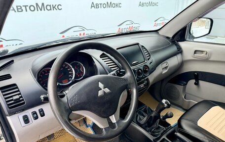 Mitsubishi L200 IV рестайлинг, 2011 год, 1 200 000 рублей, 7 фотография