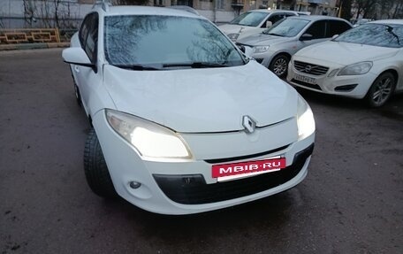 Renault Megane III, 2009 год, 399 000 рублей, 2 фотография