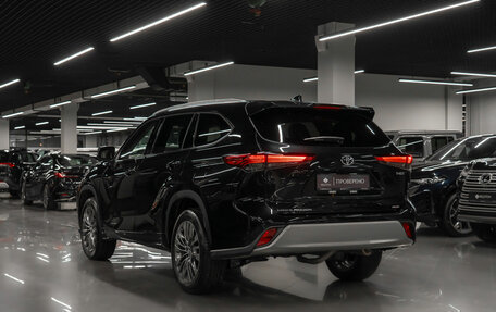 Toyota Highlander, 2025 год, 5 750 000 рублей, 4 фотография