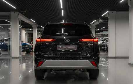 Toyota Highlander, 2025 год, 5 750 000 рублей, 6 фотография