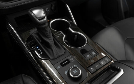 Toyota Highlander, 2025 год, 5 750 000 рублей, 22 фотография