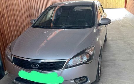 KIA cee'd I рестайлинг, 2012 год, 608 000 рублей, 2 фотография