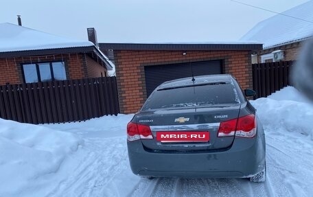 Chevrolet Cruze II, 2011 год, 750 000 рублей, 5 фотография