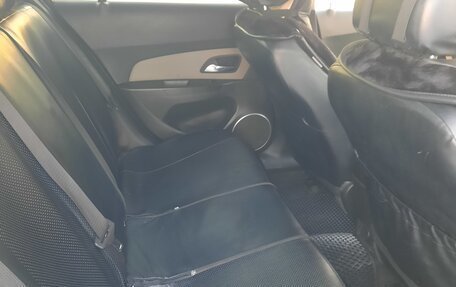 Chevrolet Cruze II, 2012 год, 639 000 рублей, 6 фотография