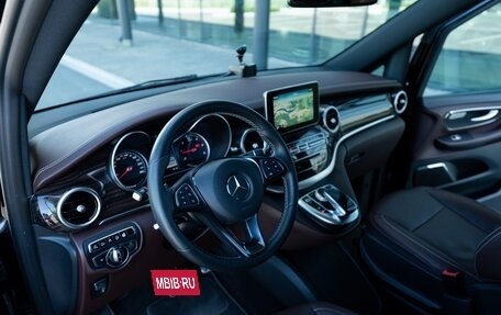 Mercedes-Benz V-Класс, 2015 год, 5 500 000 рублей, 17 фотография