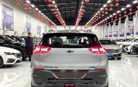 Chevrolet Trax, 2022 год, 1 400 000 рублей, 5 фотография