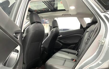 Chevrolet Trax, 2022 год, 1 400 000 рублей, 10 фотография