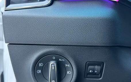 Skoda Karoq I, 2021 год, 1 454 000 рублей, 12 фотография