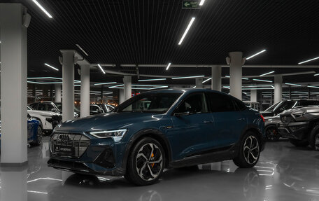 Audi e-tron Sportback I, 2020 год, 4 500 000 рублей, 1 фотография