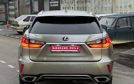 Lexus RX IV рестайлинг, 2016 год, 3 490 000 рублей, 5 фотография