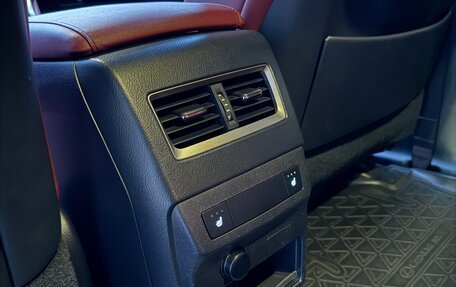 Lexus RX IV рестайлинг, 2016 год, 3 490 000 рублей, 14 фотография