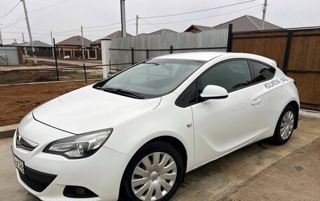 Opel Astra J, 2012 год, 685 000 рублей, 2 фотография