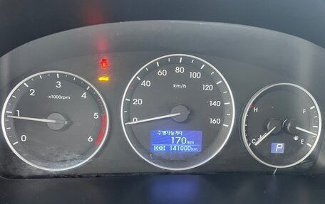 Hyundai Grand Starex Grand Starex I рестайлинг 2, 2016 год, 2 550 000 рублей, 7 фотография