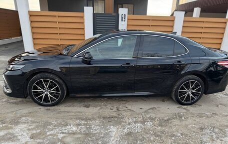 Toyota Camry, 2021 год, 3 500 000 рублей, 9 фотография