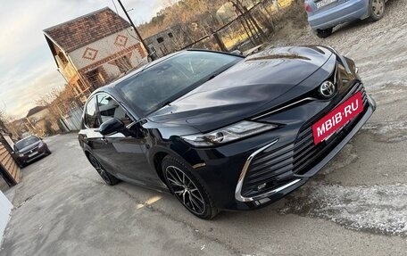 Toyota Camry, 2021 год, 3 500 000 рублей, 3 фотография