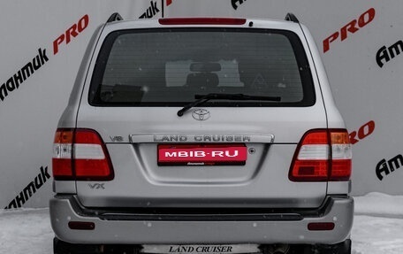 Toyota Land Cruiser 100 рестайлинг 2, 2006 год, 2 990 000 рублей, 5 фотография