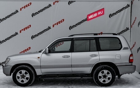 Toyota Land Cruiser 100 рестайлинг 2, 2006 год, 2 990 000 рублей, 7 фотография