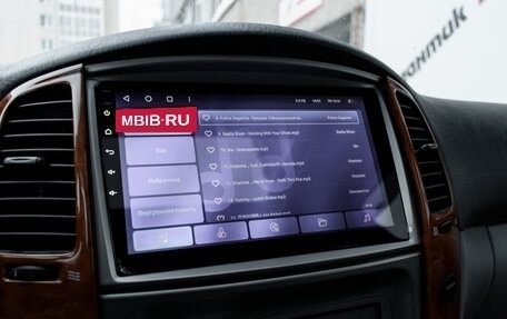 Toyota Land Cruiser 100 рестайлинг 2, 2006 год, 2 990 000 рублей, 21 фотография