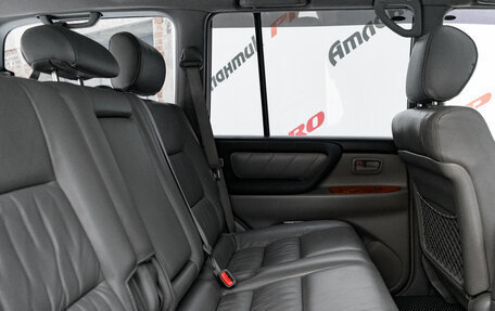 Toyota Land Cruiser 100 рестайлинг 2, 2006 год, 2 990 000 рублей, 26 фотография