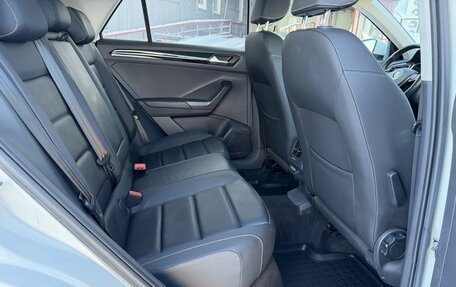 Volkswagen T-Roc I, 2019 год, 2 210 000 рублей, 12 фотография