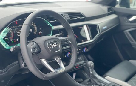 Audi Q3, 2025 год, 5 000 000 рублей, 10 фотография