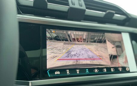 Audi Q3, 2025 год, 5 000 000 рублей, 17 фотография