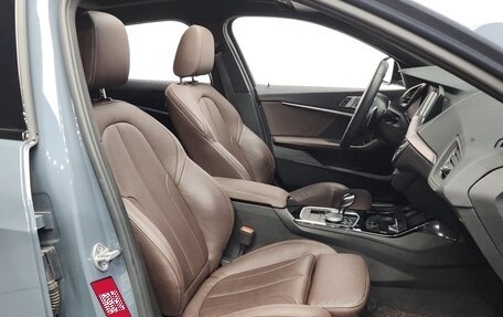 BMW 1 серия, 2021 год, 2 450 000 рублей, 11 фотография