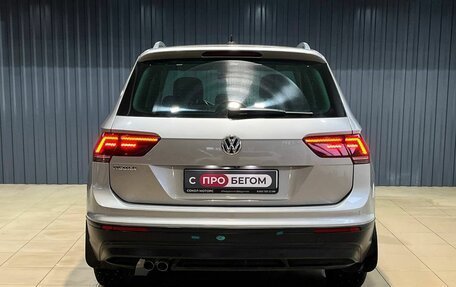 Volkswagen Tiguan II, 2018 год, 2 119 900 рублей, 4 фотография