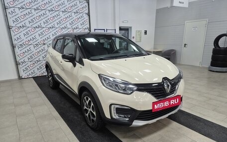 Renault Kaptur I рестайлинг, 2019 год, 1 596 000 рублей, 3 фотография