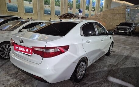 KIA Rio III рестайлинг, 2015 год, 590 000 рублей, 4 фотография