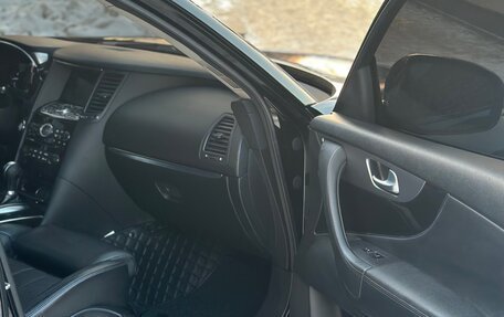 Infiniti FX II, 2012 год, 2 250 000 рублей, 11 фотография