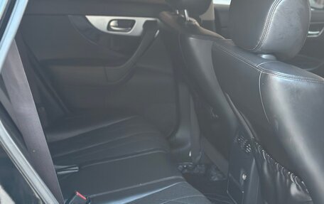 Infiniti FX II, 2012 год, 2 250 000 рублей, 12 фотография