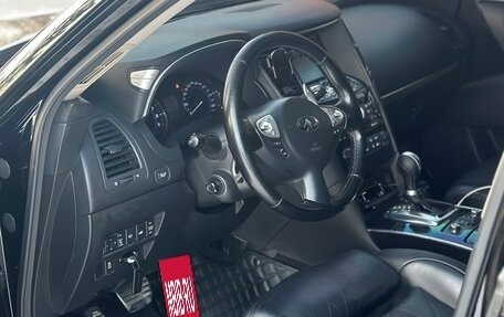 Infiniti FX II, 2012 год, 2 250 000 рублей, 9 фотография