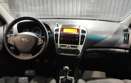 KIA cee'd I рестайлинг, 2009 год, 699 900 рублей, 5 фотография
