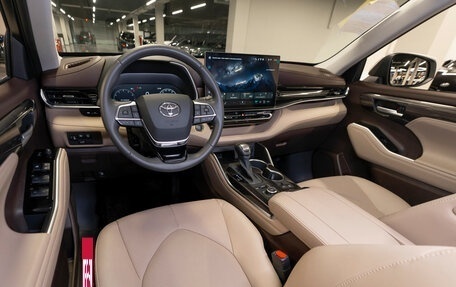 Toyota Highlander, 2025 год, 5 950 000 рублей, 7 фотография